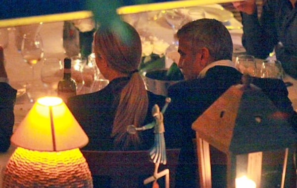 George Clooney, intossicazione alimentare