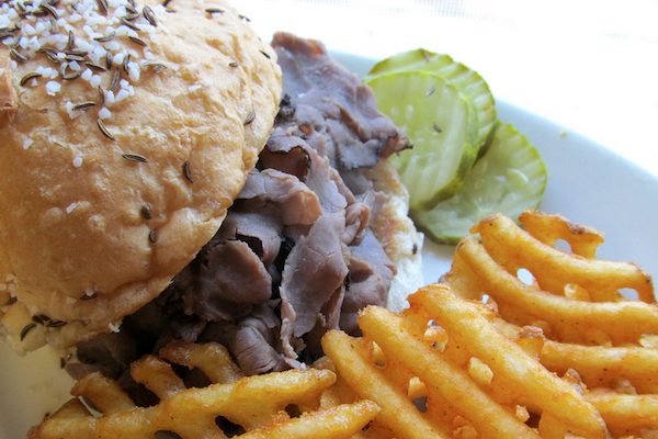 Beef on weck