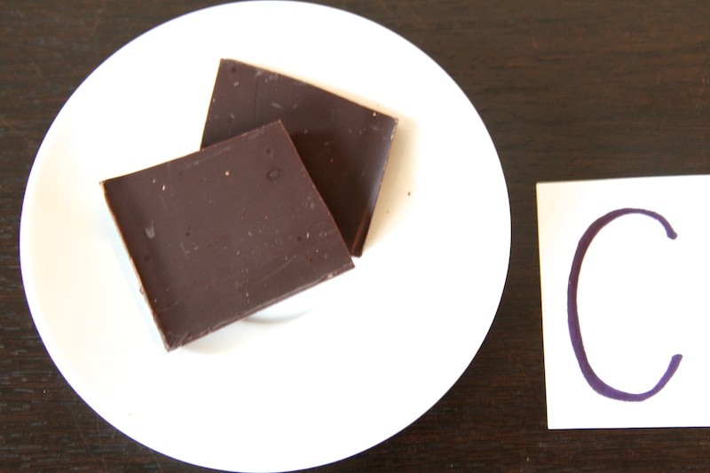 lindt, cioccolato fondente 70%, prova assaggio