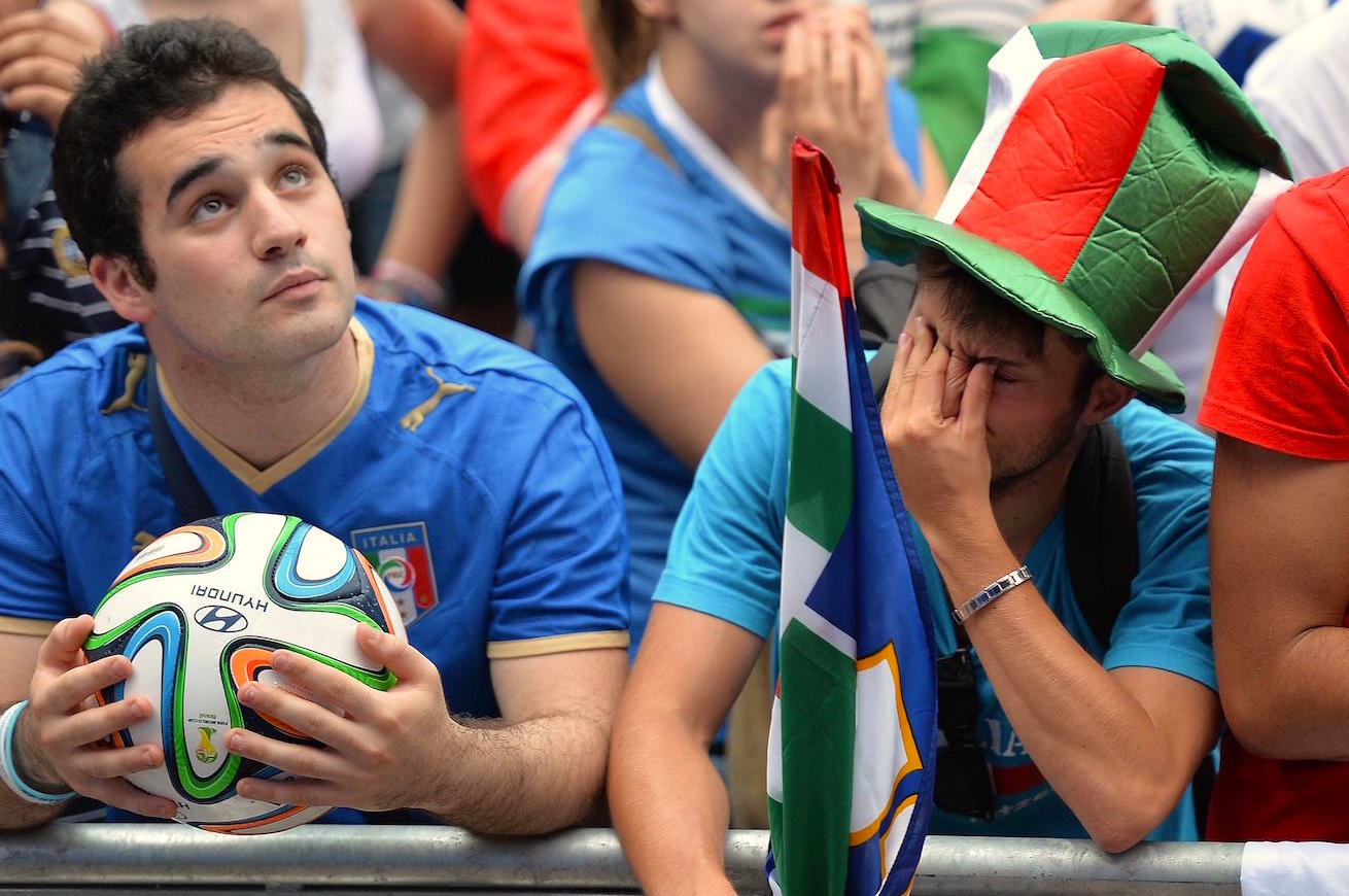 delusione tifosi italiani