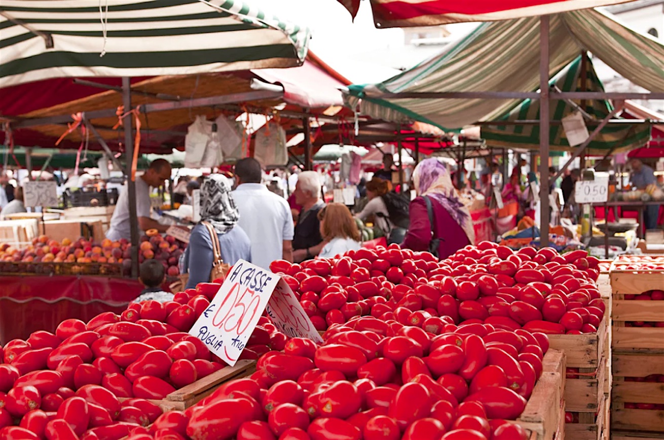pomodori mercato