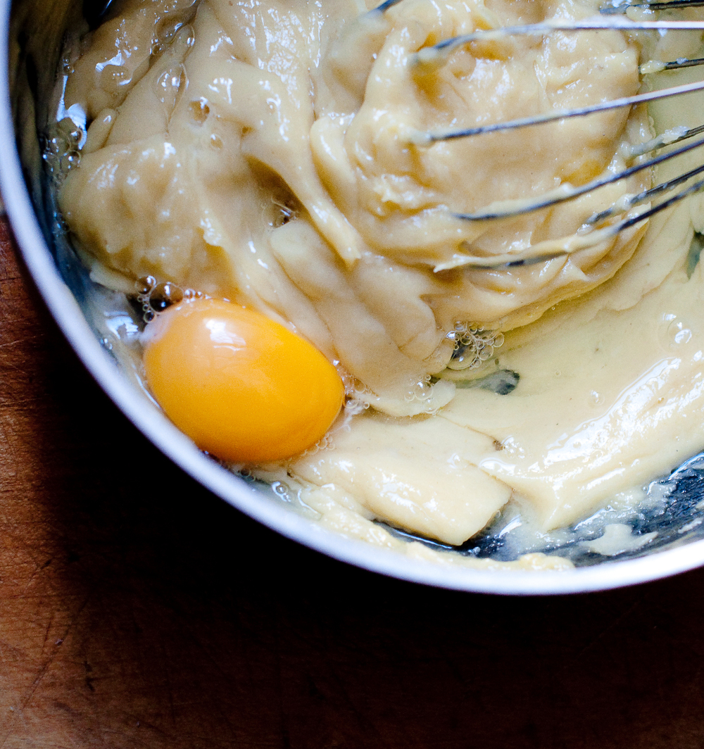 pasta choux; uova