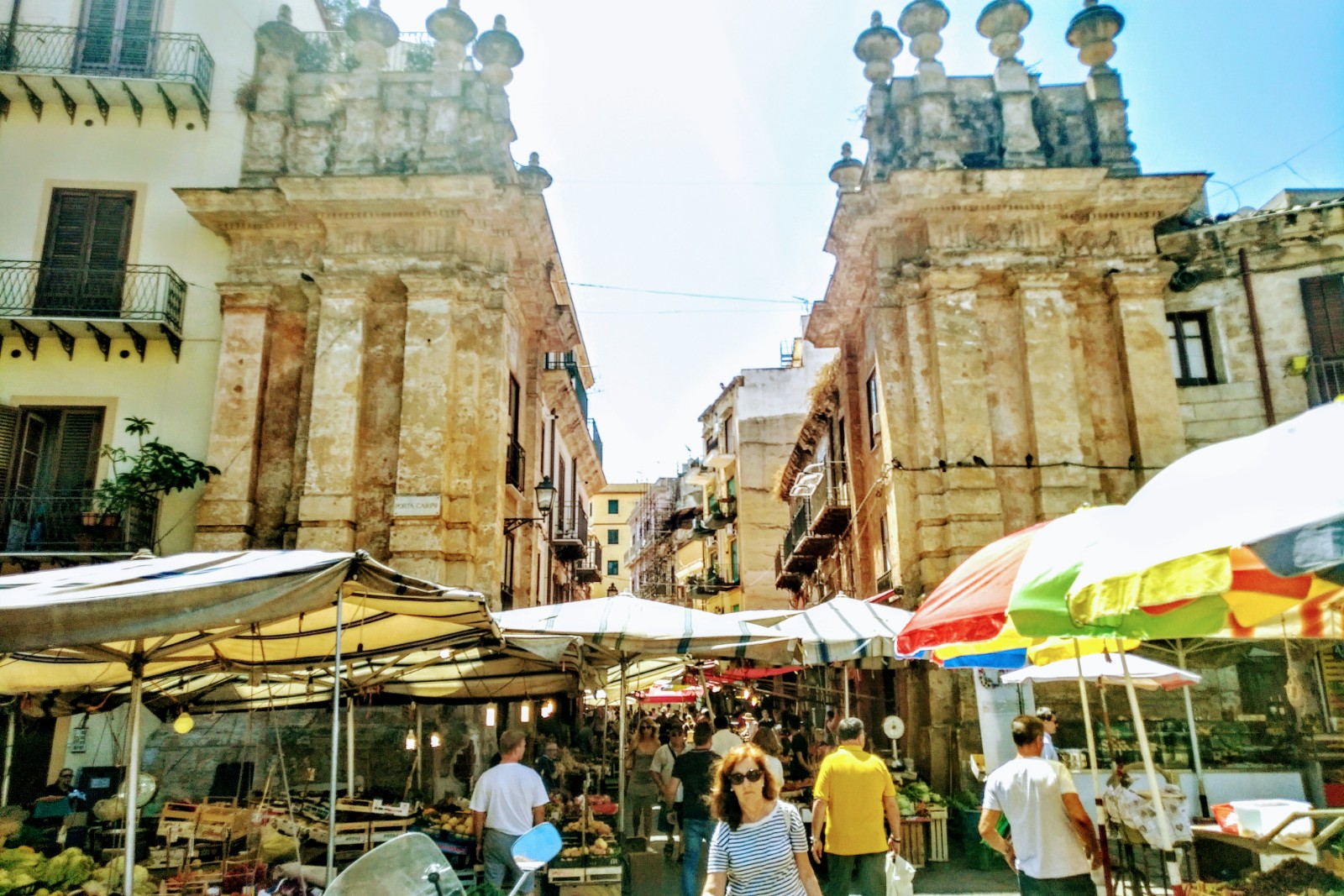 Risultato immagini per Mercado del Capo – Palermo