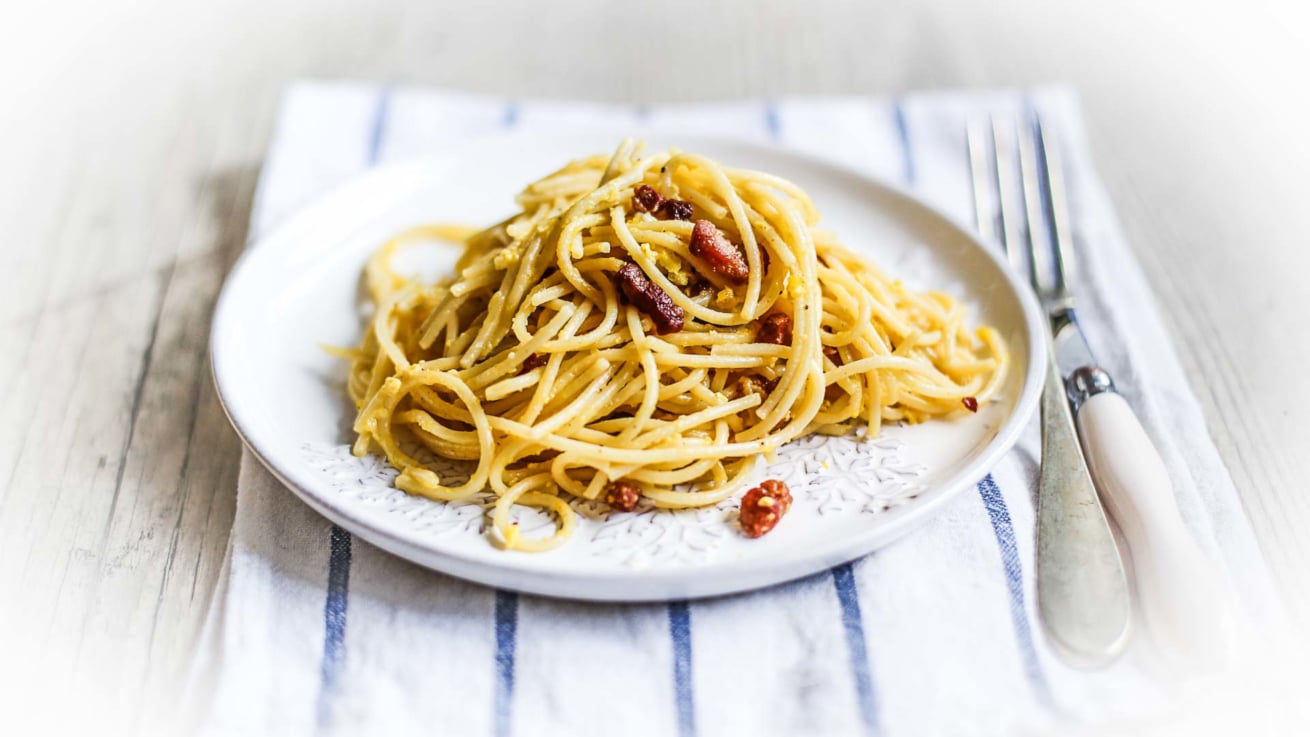 spaghetti-carbonara-con-pancetta