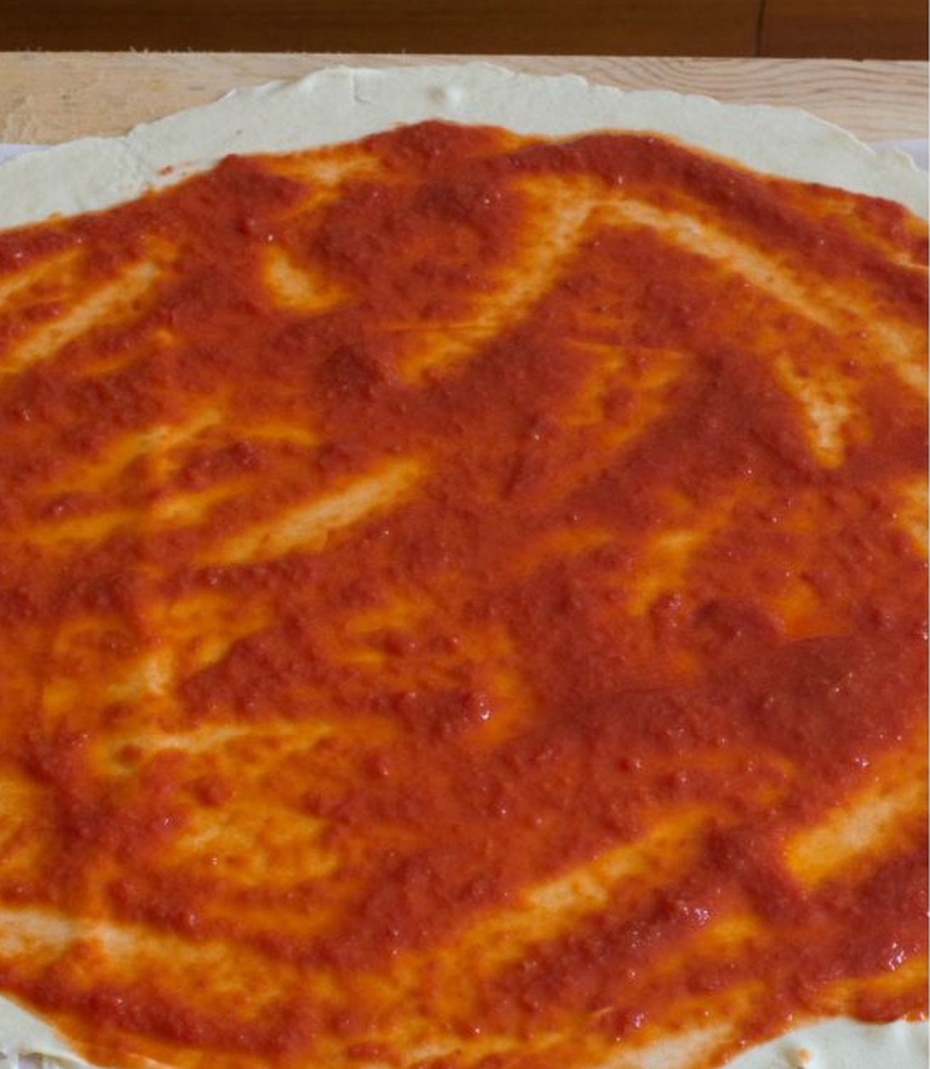 scaccia ragusana al pomodoro e formaggio pomodoro