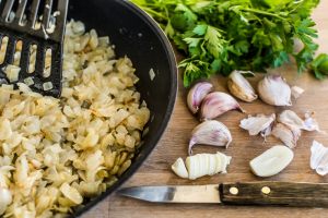 soffritto di cipolla e aglio