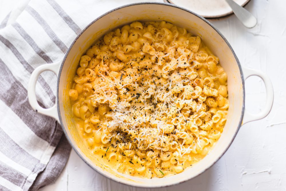 macaroni and cheese in teglia