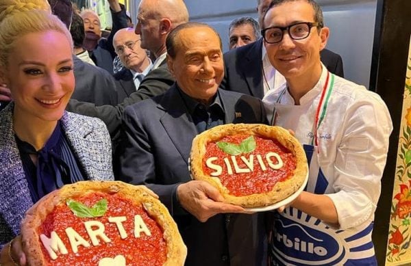Silvio Berlusconi Gino Sorbillo